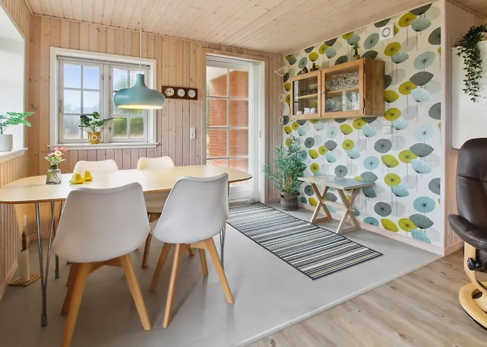 別荘 Uddi - 1-3km From The Sea By Interhome *