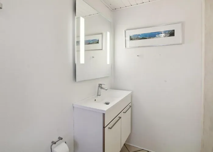 別荘 Uddi - 1-3km From The Sea By Interhome *