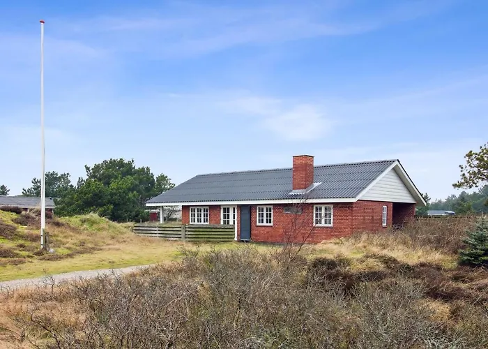 別荘 Uddi - 1-3km From The Sea By Interhome *